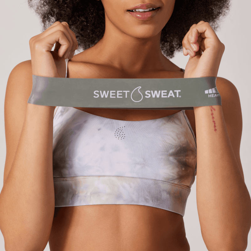 SR | Apparel Feature List Image - Female - Sports Bra & Mini Loop Band